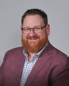 Ryan Hodges Headshot